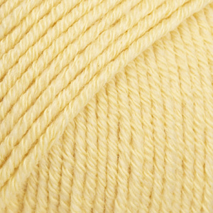 DROPS Cotton Merino yarn soft merino wool cotton blend knitting and crochet yarn skein texture close-up color 17