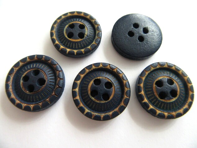 334 BUTTON 334 - Image 1