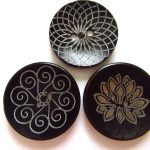 WOOD BUTTON 33MM 339