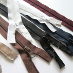 ZIPPERS WITH 2 SLIDERS 70CM
