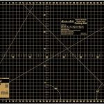 HEMLINE GOLD CUTTING MAT 46CM x 30CM