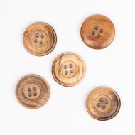 DROPS OLIVE WOOD BUTTON 20MM 511 - Image 2